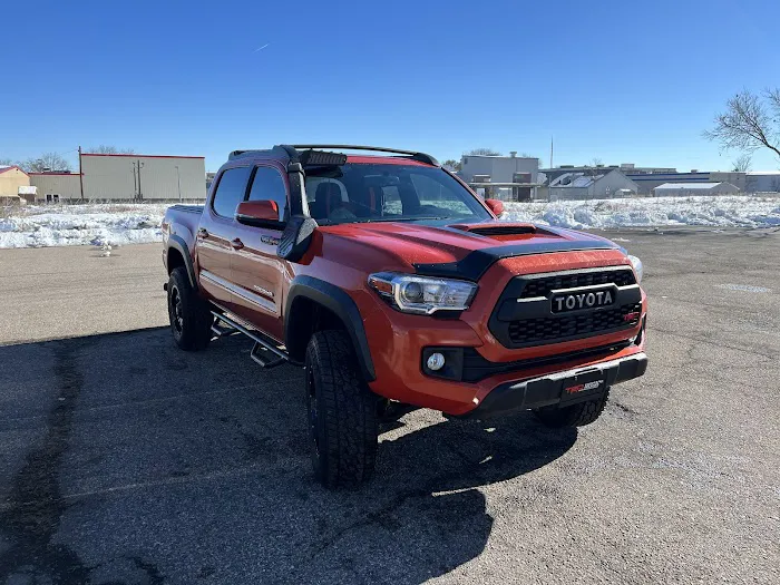 R & L Automotive 2