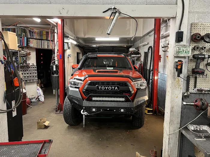 R & L Automotive 0