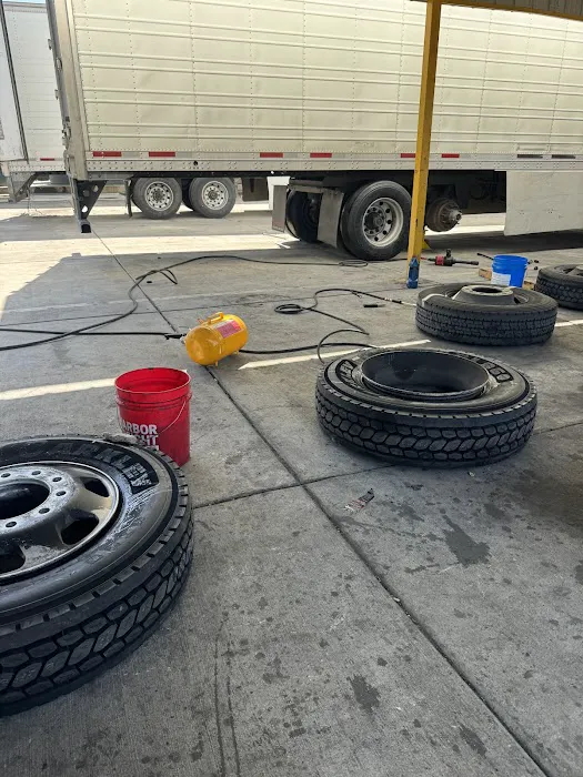 Teji Truck & Trailer Repair 1