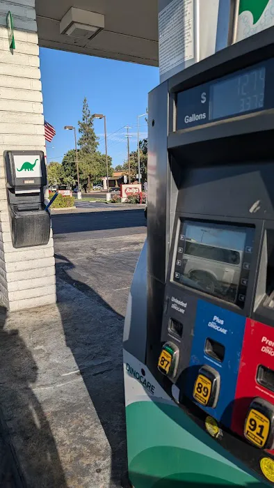 Dino Lube 1