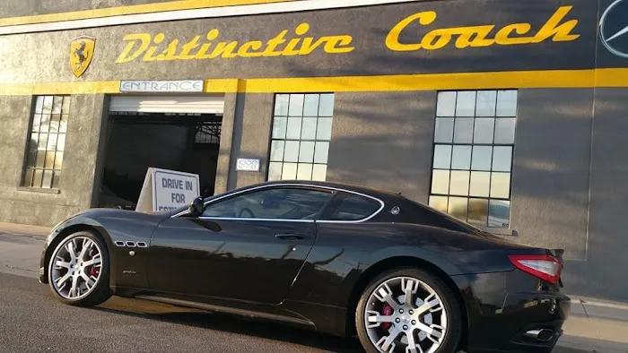 Distinctive Coach Auto Body & Paint 6