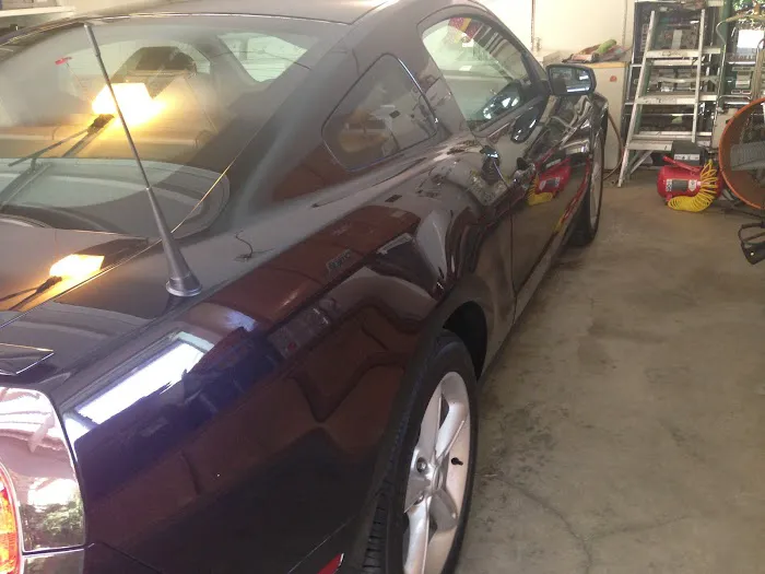 Distinctive Coach Auto Body & Paint 2