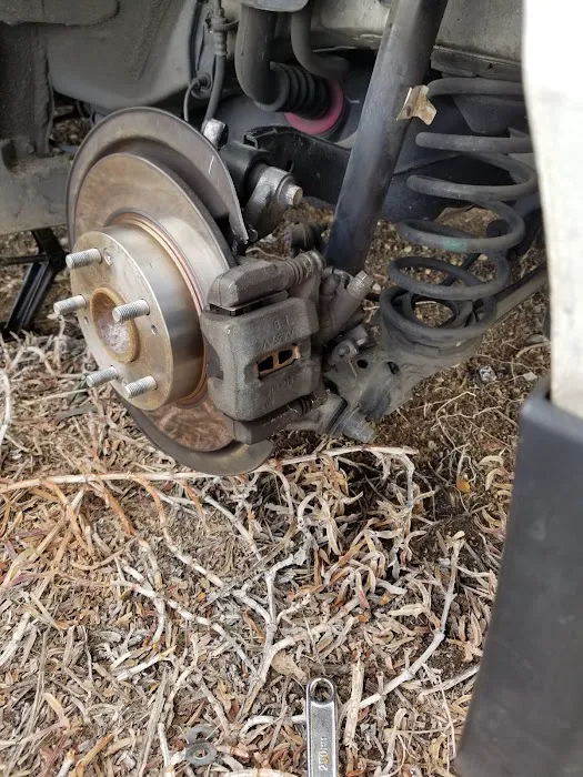 Fuentes Auto Center 2