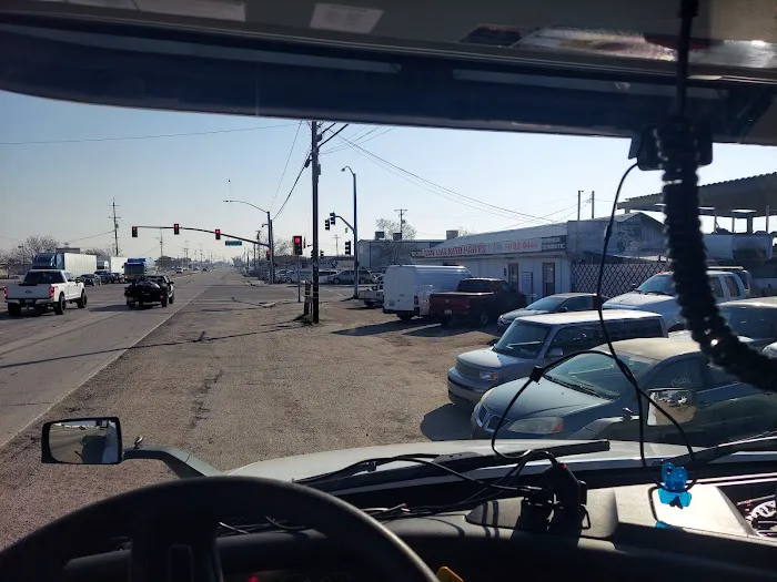 Discount Auto Glass 7