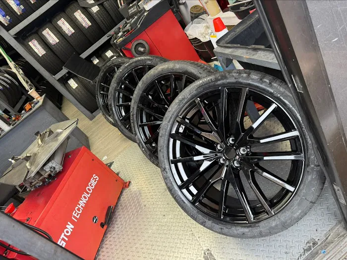 Star tire shop 5