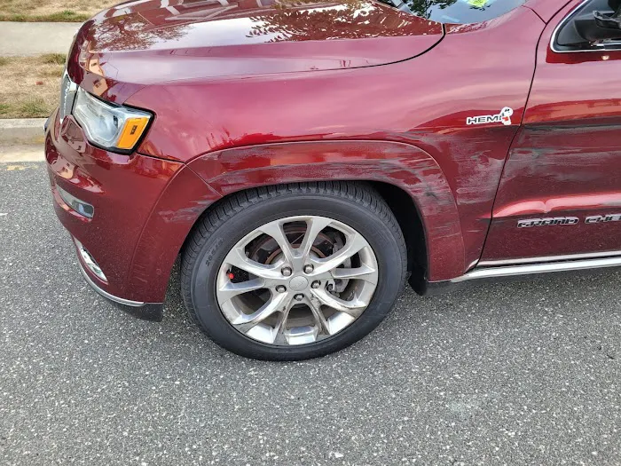 R & J Collision 1
