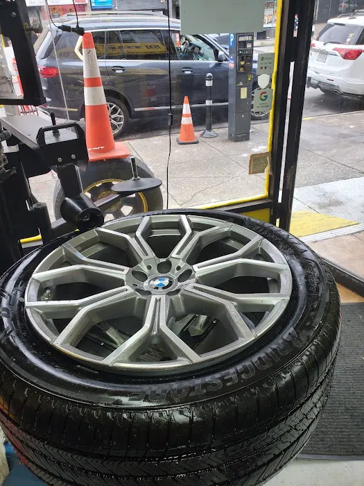 BROOKLYN TIRE SHOP. FLAT FIX. ROAD SERVICE . OPEN LATE 11:45PM 9