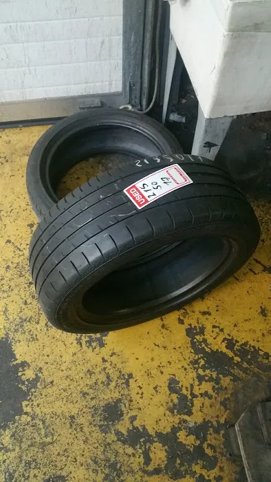 GALAXY Tire Shop 24/7 0