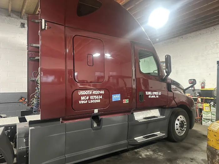Brooklyn Truck Repair 1