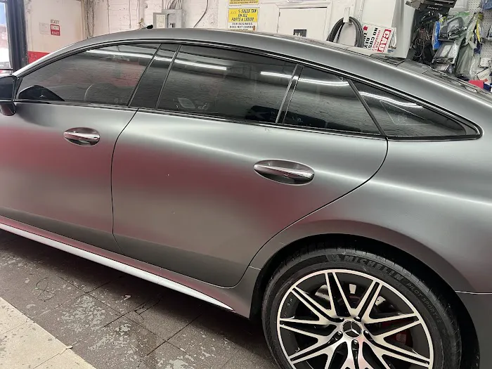 Alex Window Tinting And AutoGlass 4