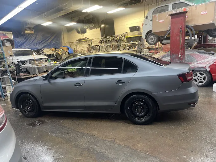 Cuban Eyes Auto Body Shop LLC 4