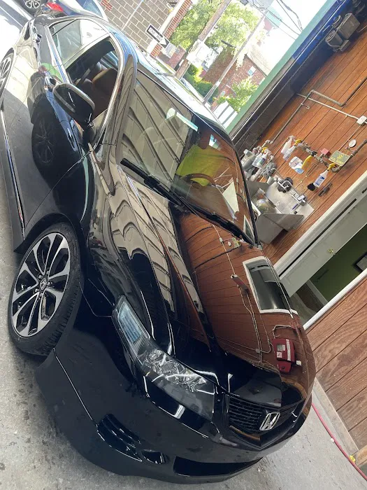Cuban Eyes Auto Body Shop LLC 3