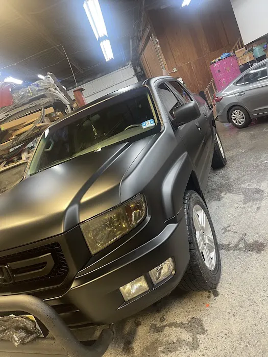 Cuban Eyes Auto Body Shop LLC 8