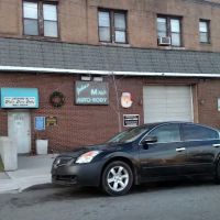 John's Main Auto Body