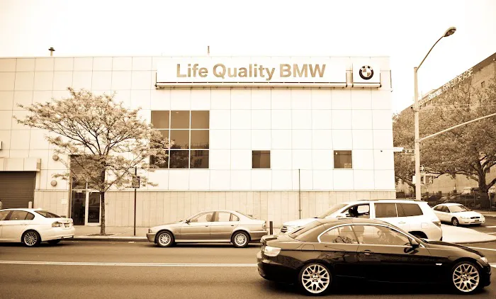 BMW of Brooklyn: Service & Parts. 3