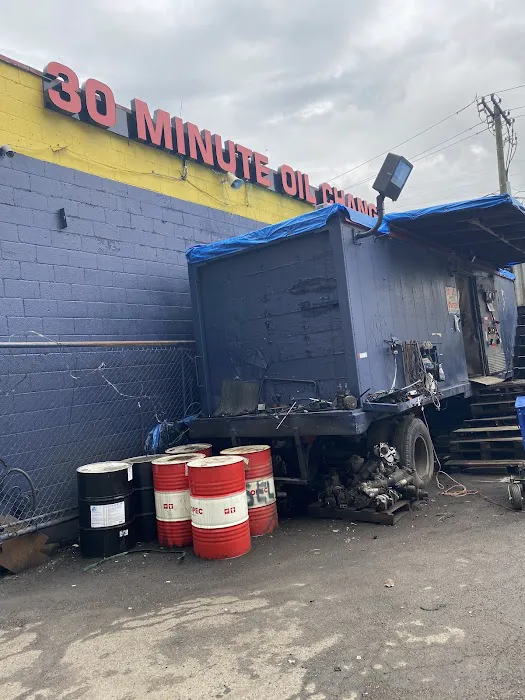 30 Minute Oil Change LLC 4