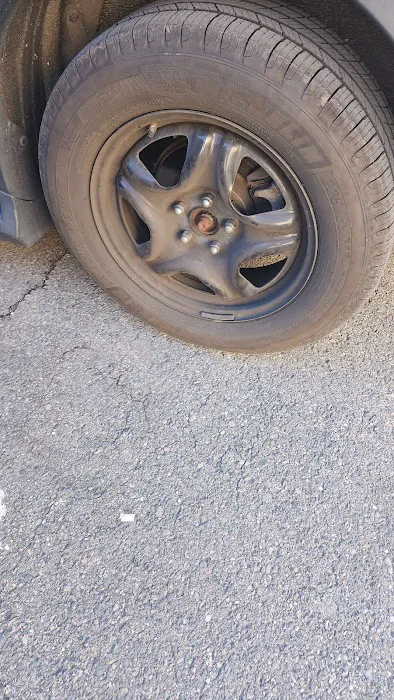 BJ's Tire Center 9