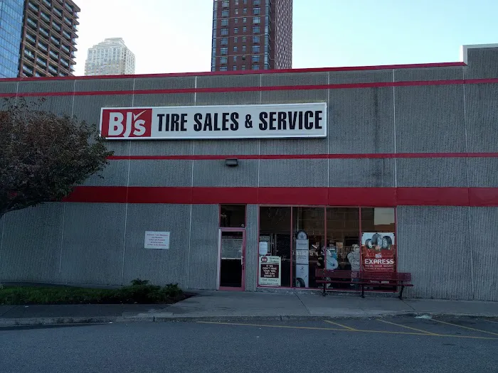 BJ's Tire Center 2