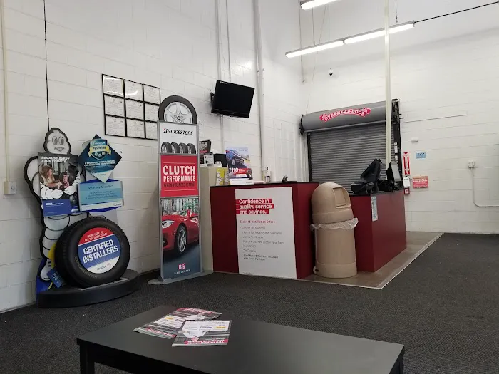 BJ's Tire Center 3