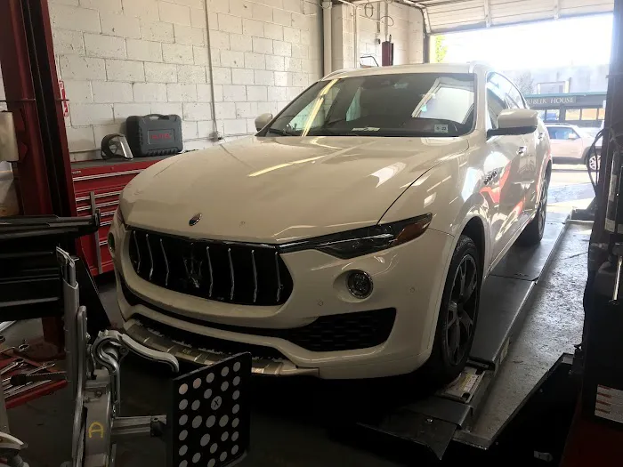 East Coast Collision Body Repair 0