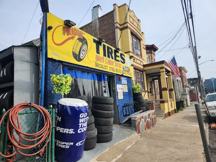Friqui Tires 1