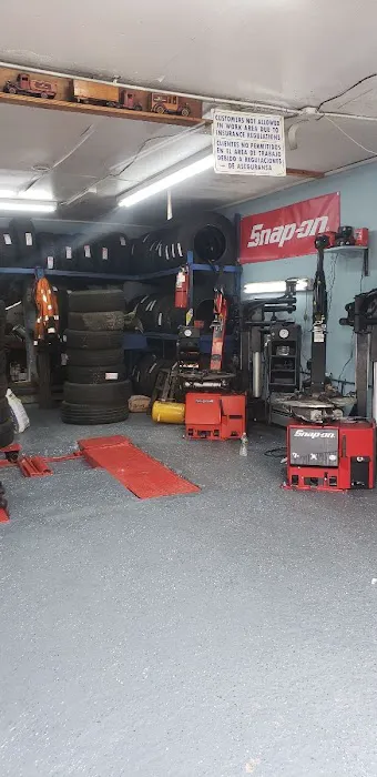 Friqui Tires 5