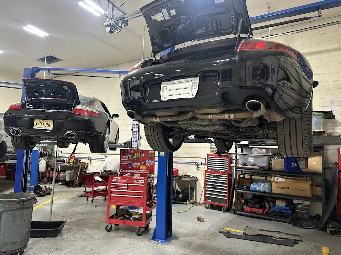 Hybrid Motors Inc 8