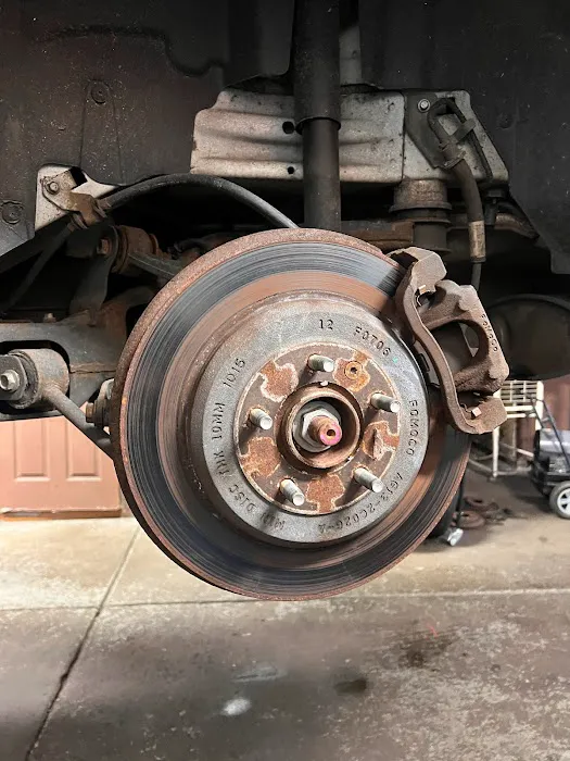 Hudson Auto & Tire Repair 3