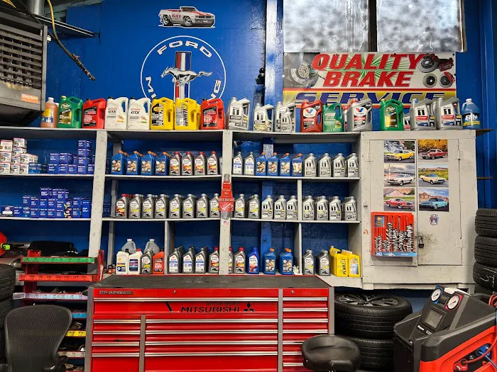 Hudson Auto & Tire Repair 6