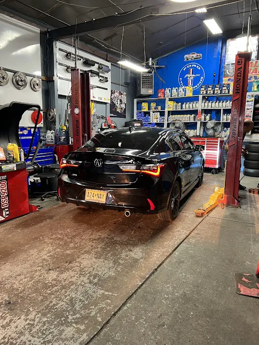 Hudson Auto & Tire Repair 2