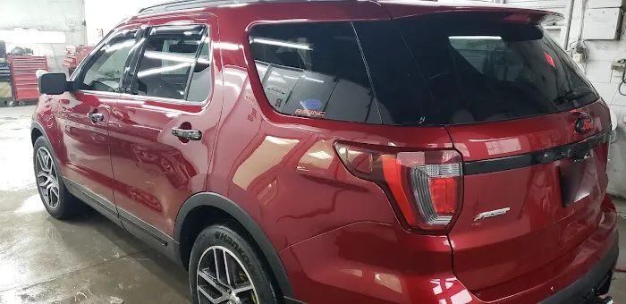 R M Auto Collision 9