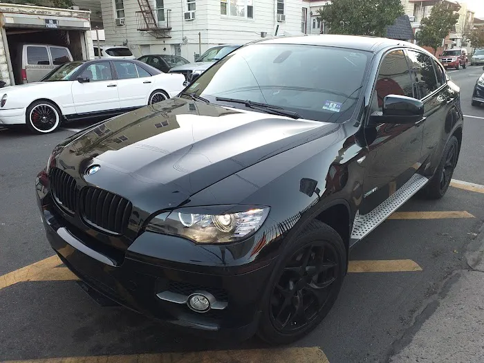 R M Auto Collision 6