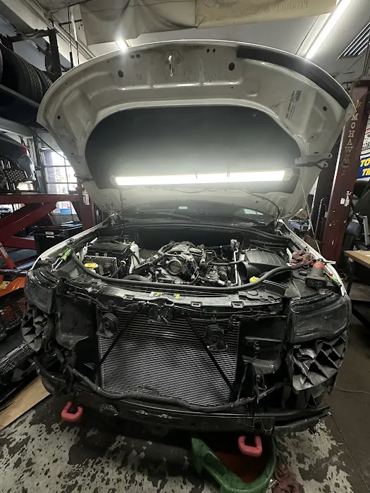 Len's Auto & Tire 8