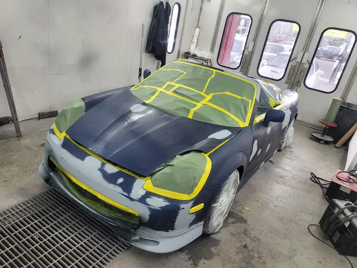 Shah Auto Center 4