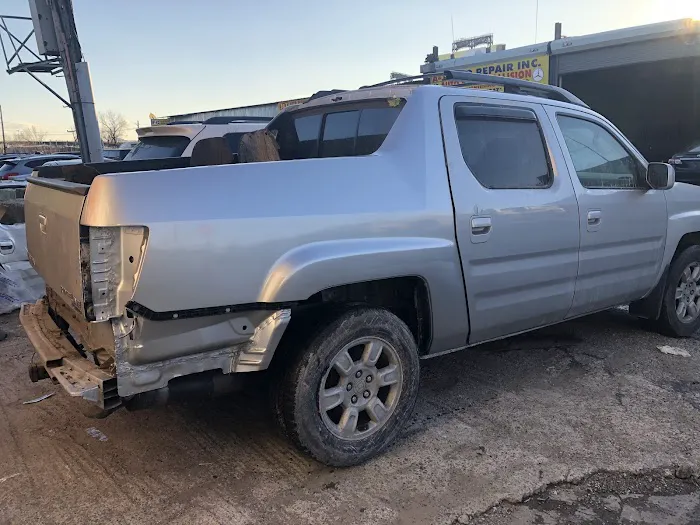 JIREH AUTO BODY SHOP 3
