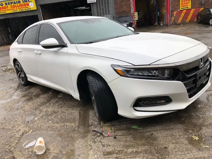 JIREH AUTO BODY SHOP 4