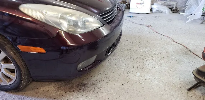 Ecua Body Shop 2