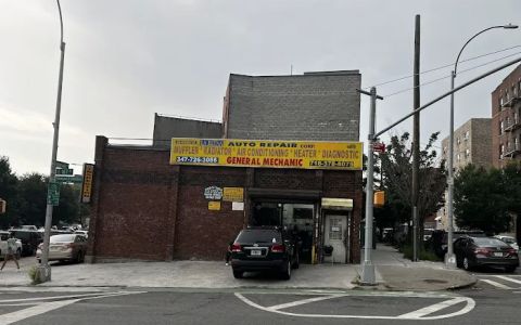La Reyna Auto Repair Shop