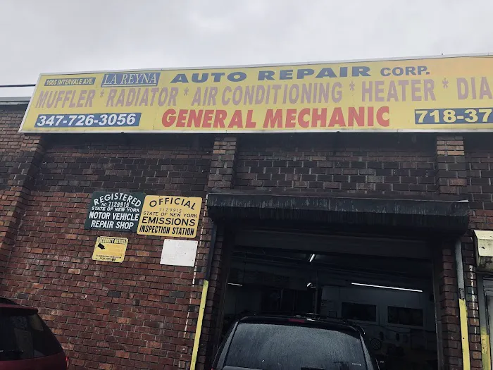 La Reyna Auto Repair Shop 3
