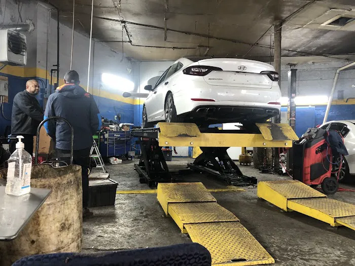Corner Fix Automotive 1