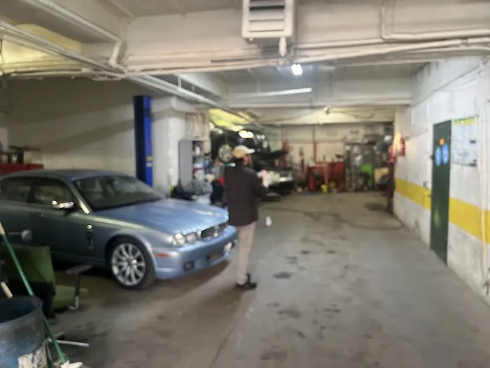 D & J Auto Repair 1