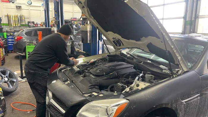 Scarsdale Auto Repair INC. 3