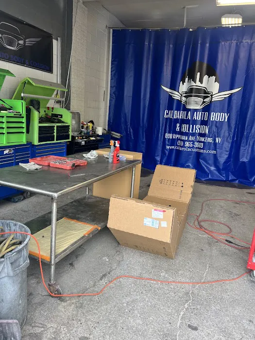 Caldarola Auto Body & Collision 5