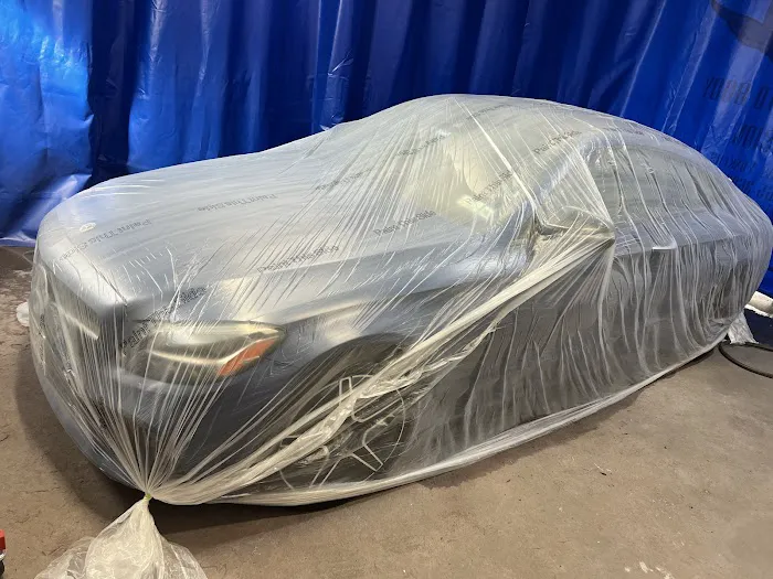 Caldarola Auto Body & Collision 6
