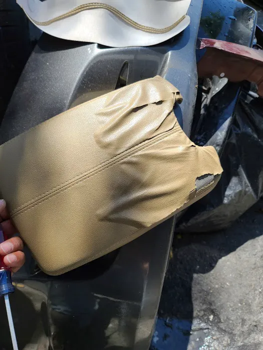 Goodfella's Autosound & Security 5