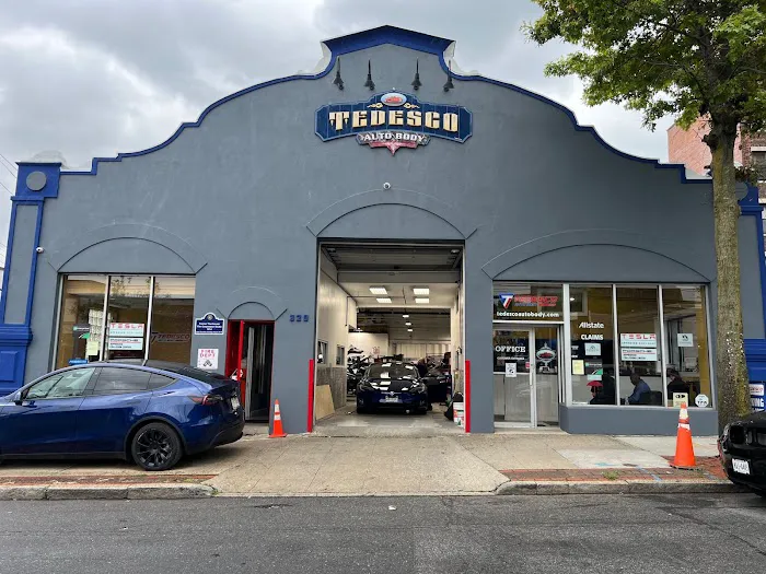 Tedesco Auto Body 6
