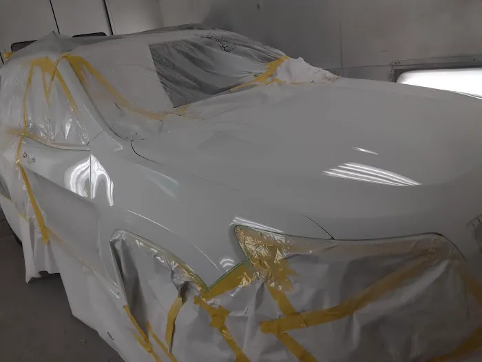 Kali's Auto Body 4