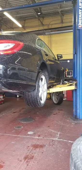 Hank May's Discount Tire & Auto Center 4
