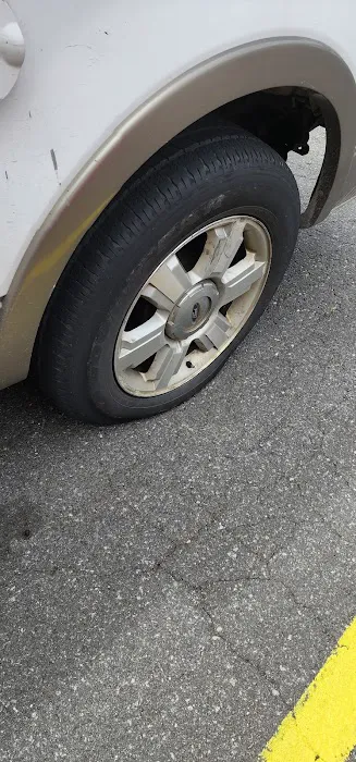 Hank May's Discount Tire & Auto Center 7