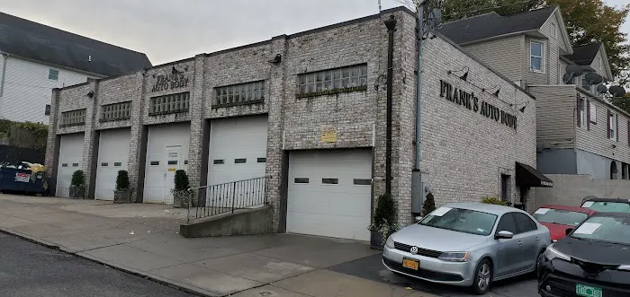 Frank's Auto Body 2